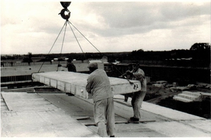 /ram/Výstavba nové trafostanice - r. 1974 /ram/Výstavba nové trafostanice - r. 1974